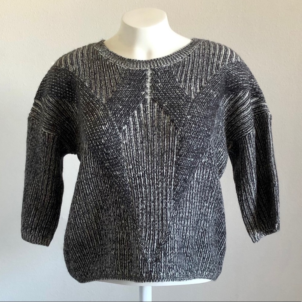 Mossimo Navy 3/4 Sleeve Sweater